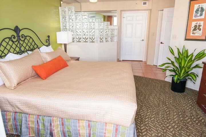 Room 3 of 58
